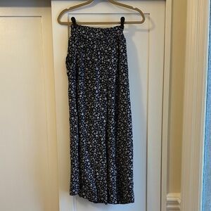American Eagle Outfitters Black and White Floral Maxi Skirt